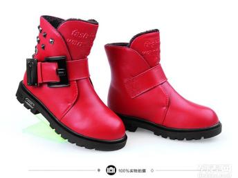 時(shí)尚保暖兩不誤 深圳新款魔術(shù)貼棉靴熱銷中